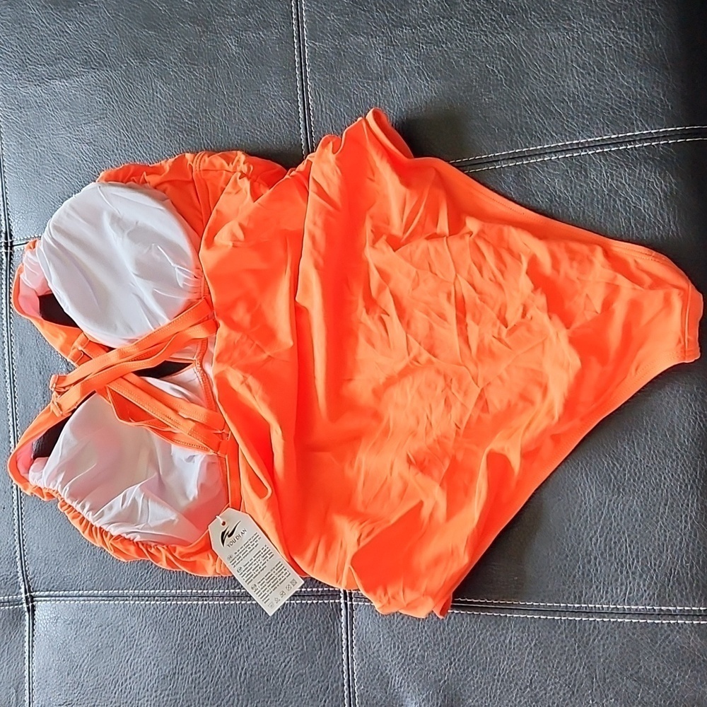 YOU DI AN one-piece swimsuit (new with tags) - Picture 3 of 10